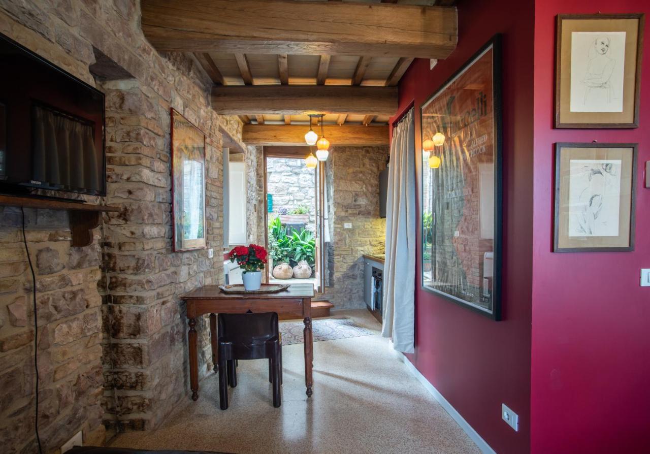 La Viola Di Assisi Hotell Exteriör bild