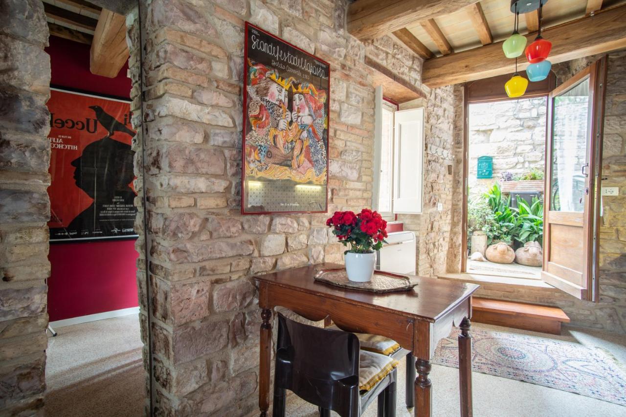 La Viola Di Assisi Hotell Exteriör bild