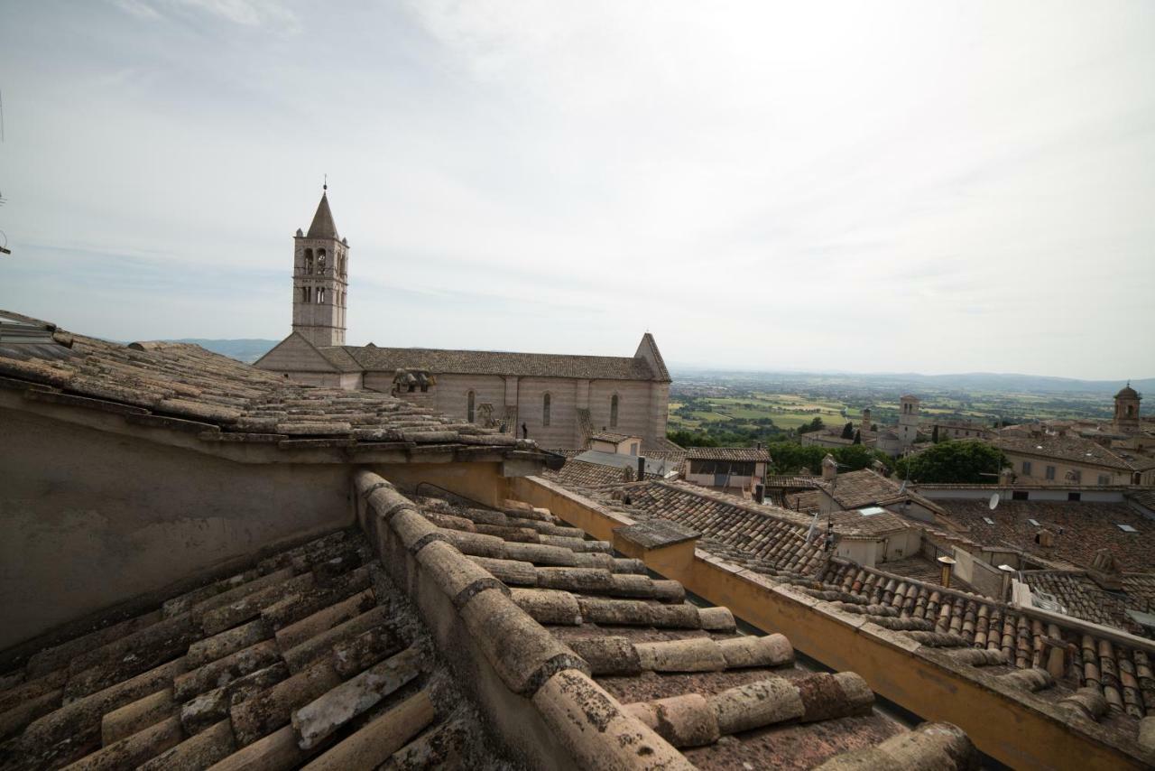 La Viola Di Assisi Hotell Exteriör bild